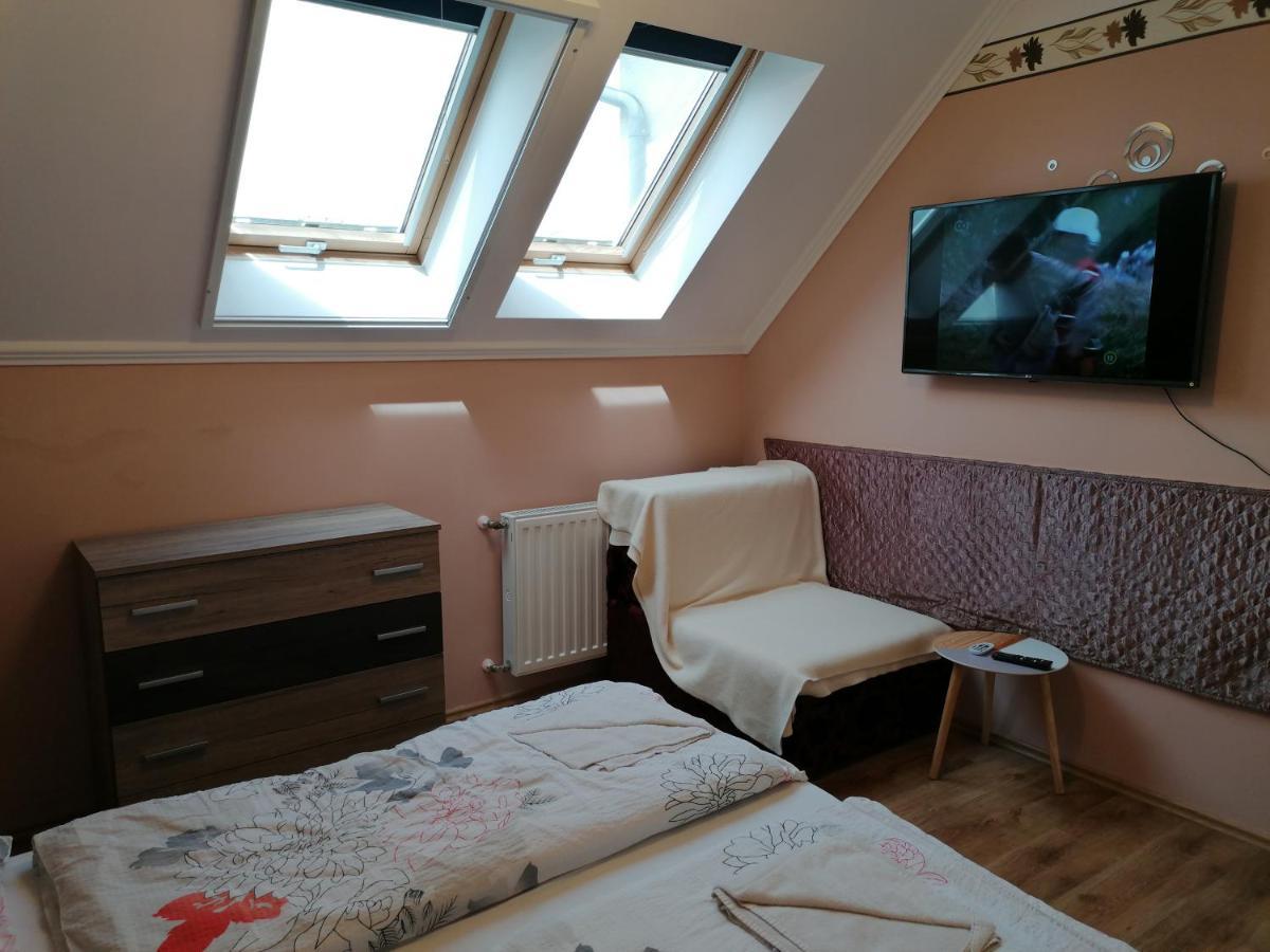 Bettina47 Apartman Hajduszoboszlo Exterior photo