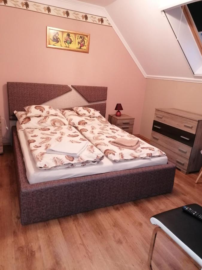 Bettina47 Apartman Hajduszoboszlo Exterior photo