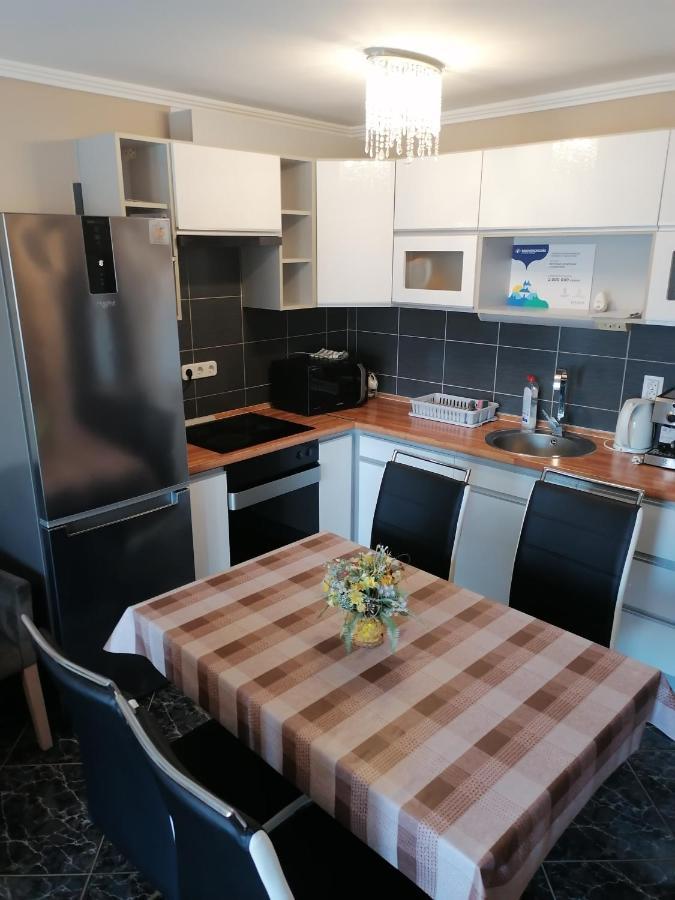 Bettina47 Apartman Hajduszoboszlo Exterior photo
